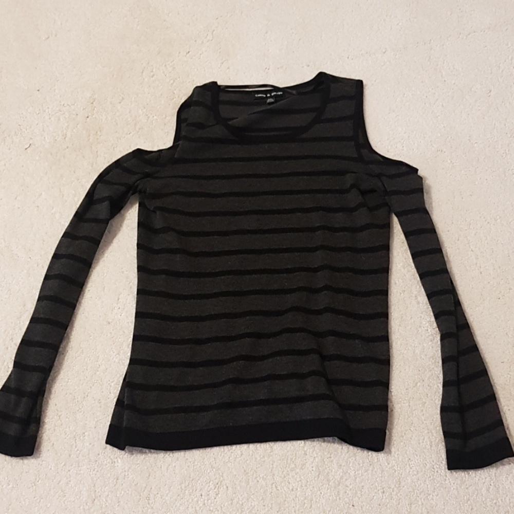 Striped long sleeve sweater crop shoulder